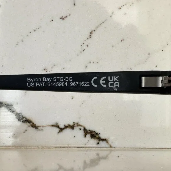 Maui Jim BYRON BAY Polarized Sunglasses 746-02MR Matte Black Rubber Neutral Grey - Picture 8 of 8